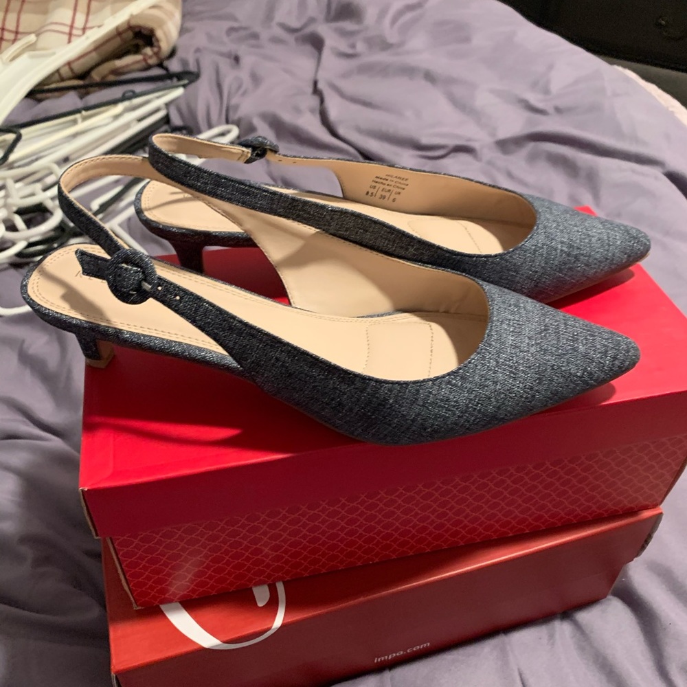 Denim pumps